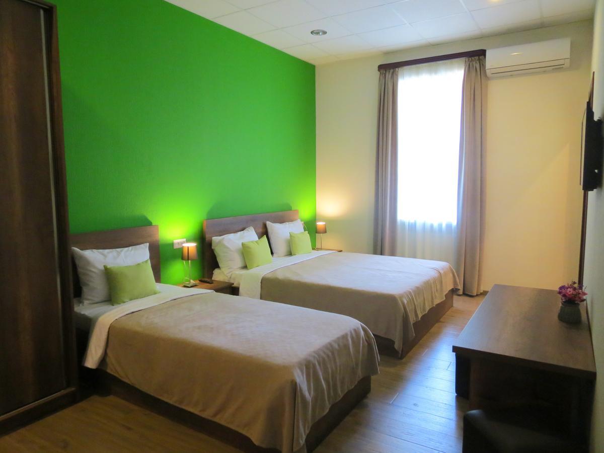 Your Home Hotel Tbilisi Zewnętrze zdjęcie