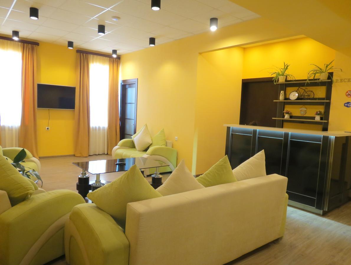 Your Home Hotel Tbilisi Zewnętrze zdjęcie